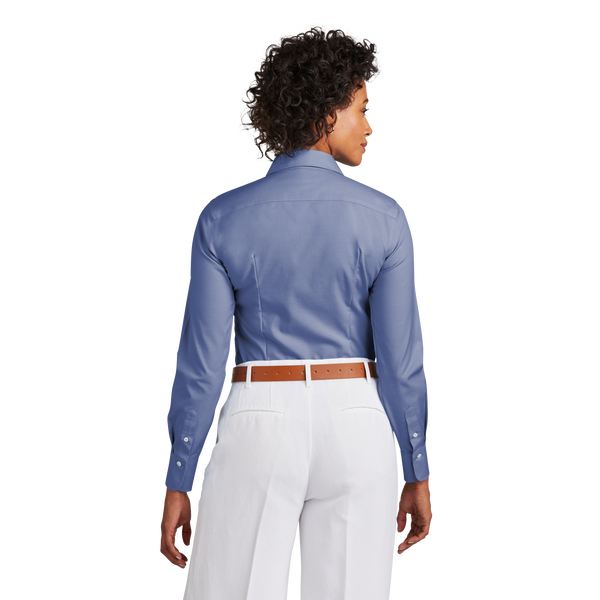 D2327W Women's Wrinkle-Free Stretch Pinpoint Shirt